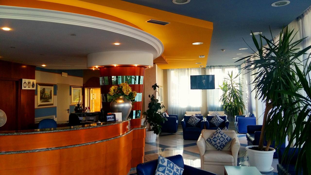 Hotel Bellevue Caorle Exteriér fotografie